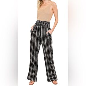 Shinestar Striped Black and white wide leg Pants. Women size M